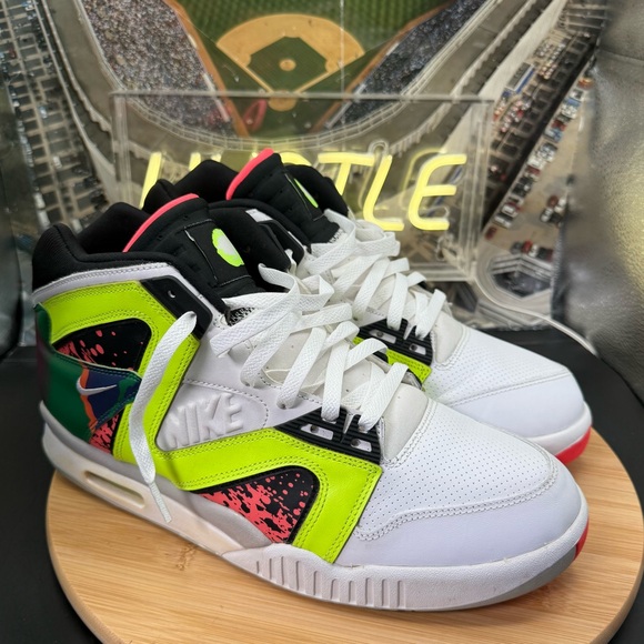 Nike Air Tech Challenge Hybrid White White Volt Hot Lava MensSz 11.5